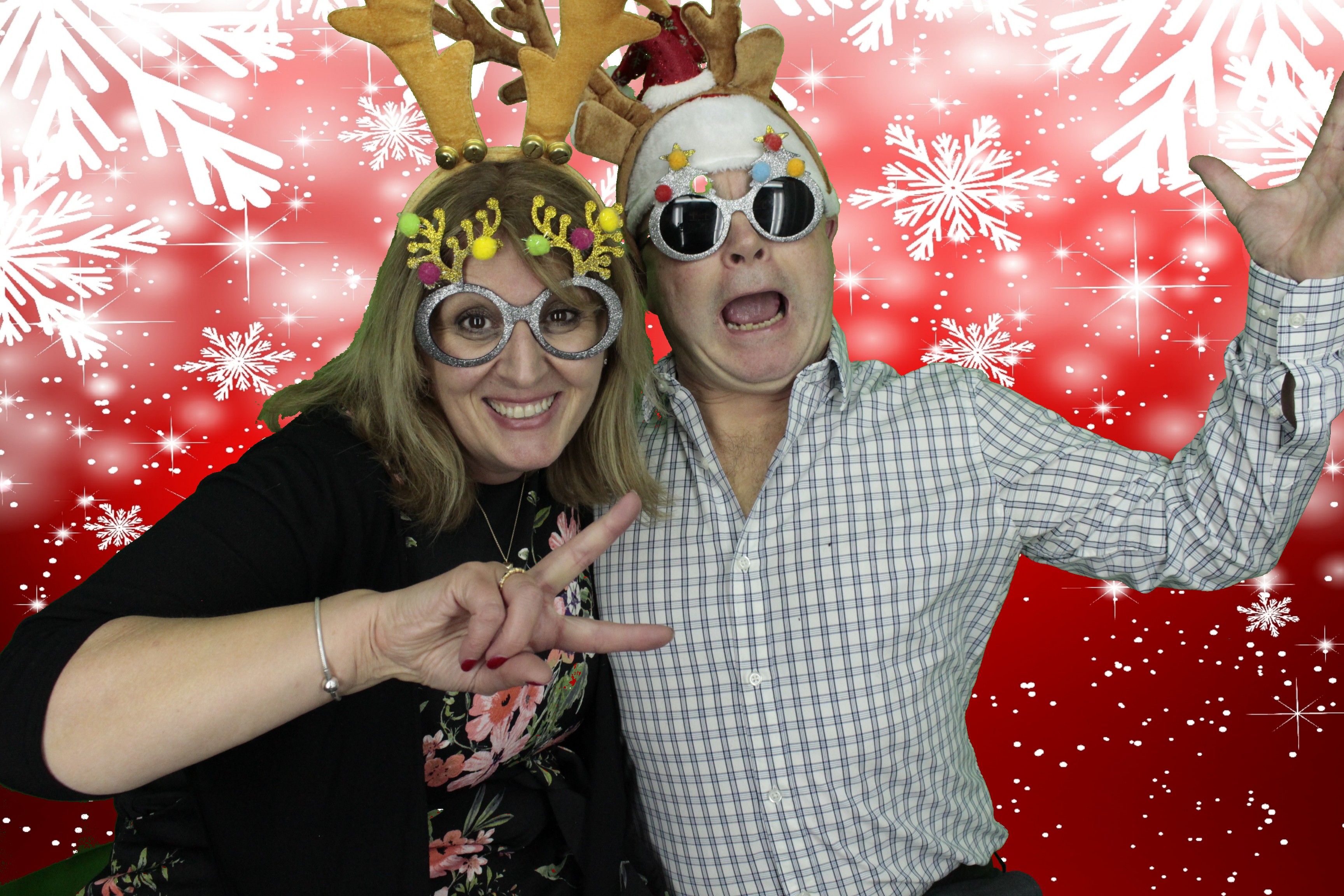 Silvermere Christmas Party | View more photos from the event at gallery.myphotoboothexperience.co.uk/u/MyPhotoBoothExperienceLtd/Silvermere-Christmas-Party-3